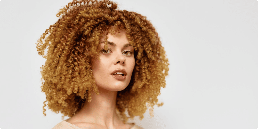 Maîtriser l'art des boucles volumineuses avec un sèche-cheveux